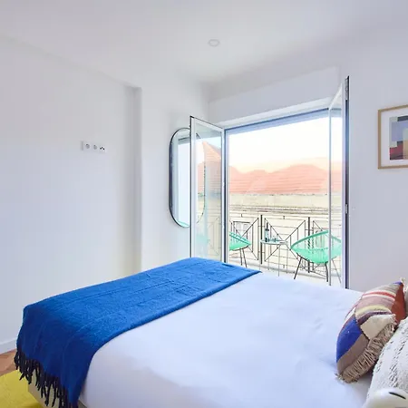 Charming Graca Flat W Balcony, By Timecooler Apartment Lisbon