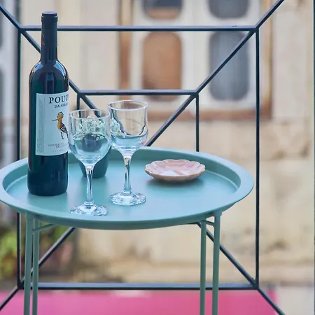 Charming Graca Flat W Balcony, By Timecooler * Lisbon