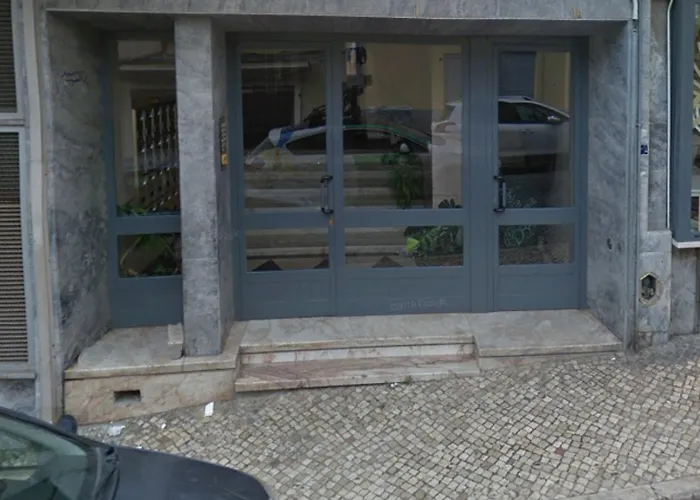 Charming Graca Flat W Balcony, By Timecooler דירה *