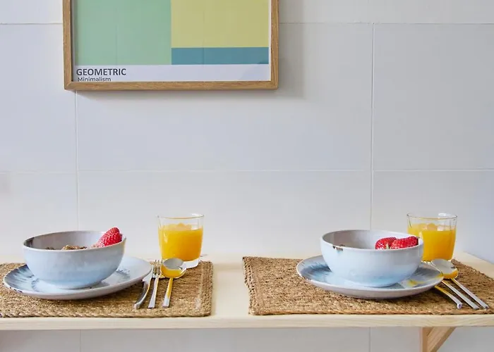 Charming Graca Flat W Balcony, By Timecooler Apartment